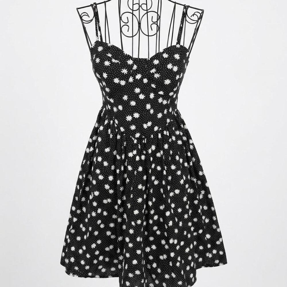 No Boundaries Black Daisy Polka Dot Sweetheart Dress Fit & Flare Mini XS